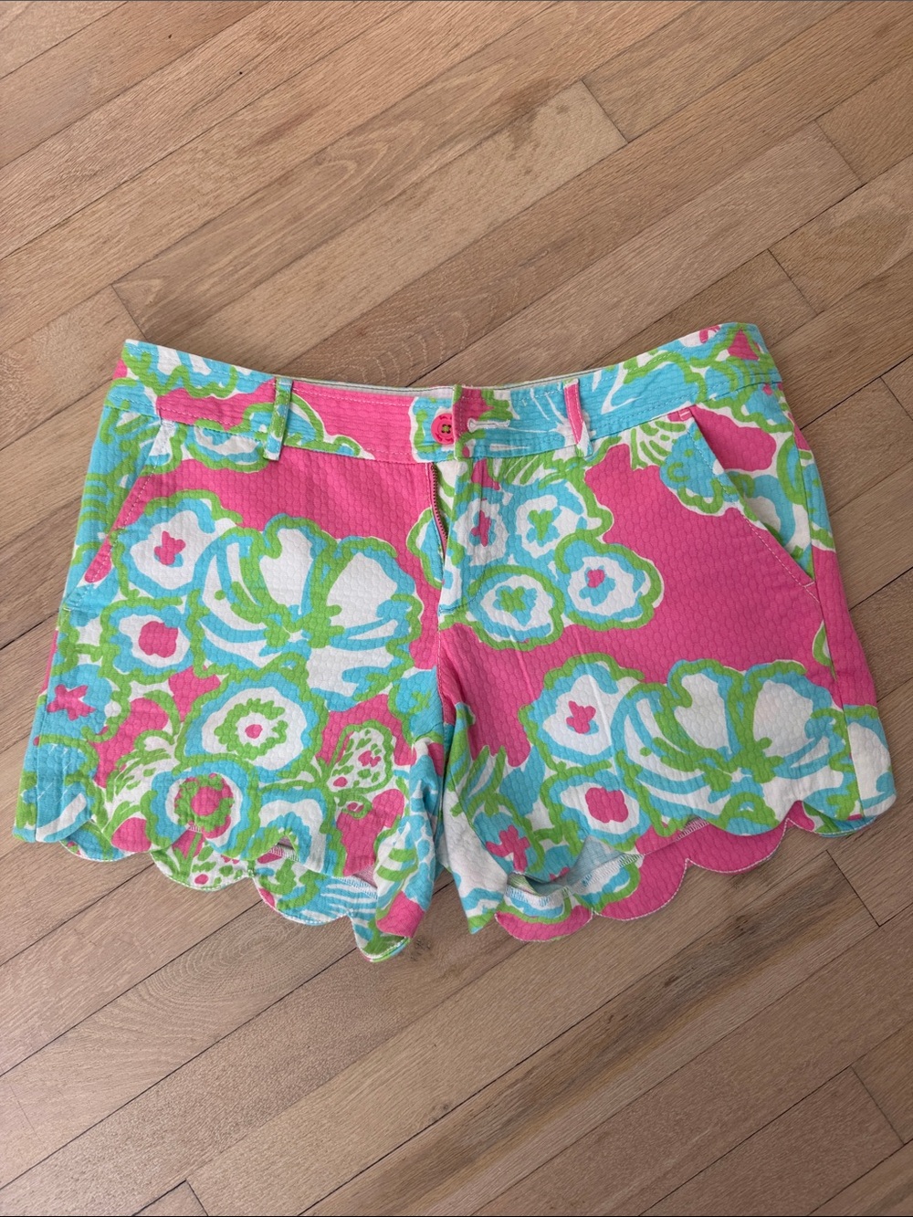 Lily Pulitzer the Buttercup Short